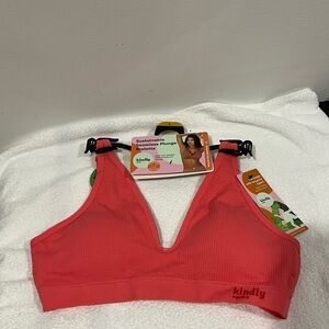 Kindly Sustainable Seamless Plunge Bralette - Coral